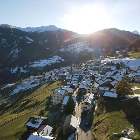 Ferienwohnung Mit Charme - Lenzerheide Lain *